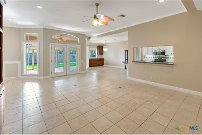 127 Tradewind Drive, Victoria, TX 77904 - Photo 9