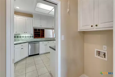 127 Tradewind Drive, Victoria, TX 77904 - Photo 23