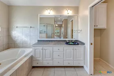 127 Tradewind Drive, Victoria, TX 77904 - Photo 19