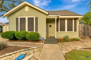 1702 N Vine St, Victoria, TX 77901 - Photo 3
