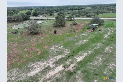 10772 State Highway 111, Edna, TX 77957 - Photo 33