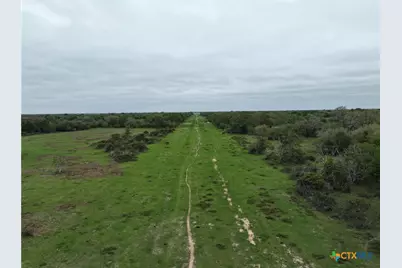 10772 State Highway 111, Edna, TX 77957 - Photo 21