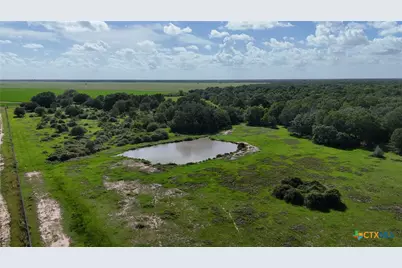 10772 State Highway 111, Edna, TX 77957 - Photo 21