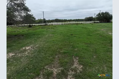 10772 State Highway 111, Edna, TX 77957 - Photo 35