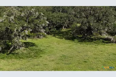 10772 State Highway 111, Edna, TX 77957 - Photo 17