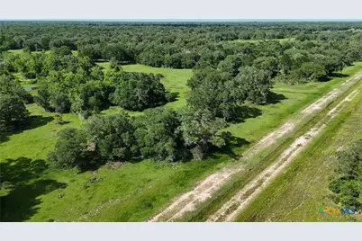 10772 State Highway 111, Edna, TX 77957 - Photo 27