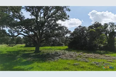 10772 State Highway 111, Edna, TX 77957 - Photo 25