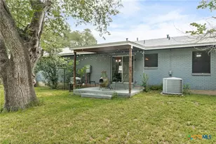 1406 N Penelope St, Belton, TX 76513 - Photo 27