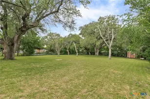 1406 N Penelope St, Belton, TX 76513 - Photo 5