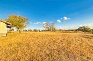 645 Old Luling Rd, Lockhart, TX 78644 - Photo 35