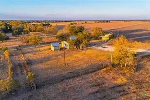 645 Old Luling Rd, Lockhart, TX 78644 - Photo 7