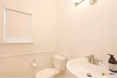 303 Crowfoot Drive, Harker Heights, TX 76548 - Photo 43