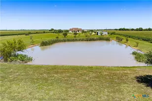 335 Co Rd 320, Edna, TX 77957 - Photo 33