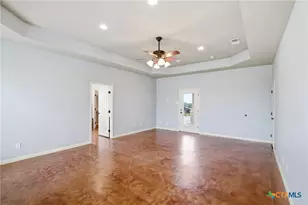 335 Co Rd 320, Edna, TX 77957 - Photo 17