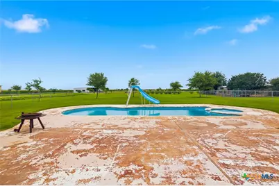 335 County Road 320, Edna, TX 77957 - Photo 29