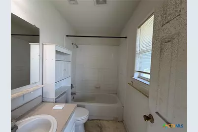 665 Fallen Oak Drive, Bertram, TX 78605 - Photo 9