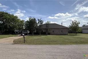 665 Fallen Oak Dr, Bertram, TX 78605 - Photo 1