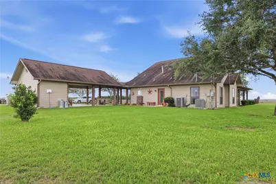 457 & 459 Buentello Road, Victoria, TX 77905 - Photo 3