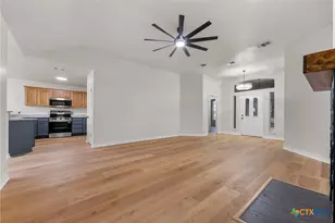 126 Hunter Ridge Rd, San Marcos, TX 78666 - Photo 9