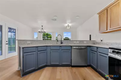 126 Hunter Ridge Road, San Marcos, TX 78666 - Photo 13