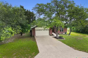 126 Hunter Ridge Rd, San Marcos, TX 78666 - Photo 3