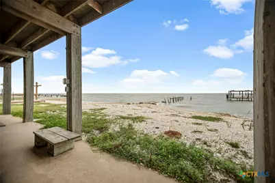 1385 N Ocean Drive, Port Lavaca, TX 77979 - Photo 11