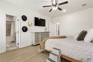7607 McCulloch Rd, Temple, TX 76502 - Photo 15