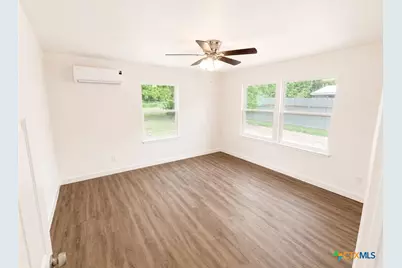 1405 S 39th Street, Temple, TX 76504 - Photo 17
