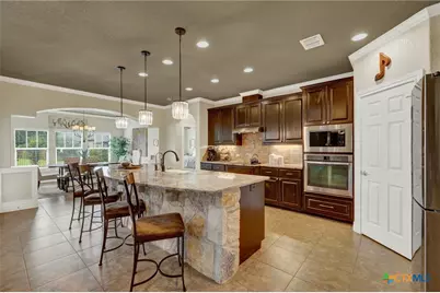 363 Wauford Way, New Braunfels, TX 78132 - Photo 11