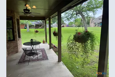433 Las Brisas Boulevard, Seguin, TX 78155 - Photo 33