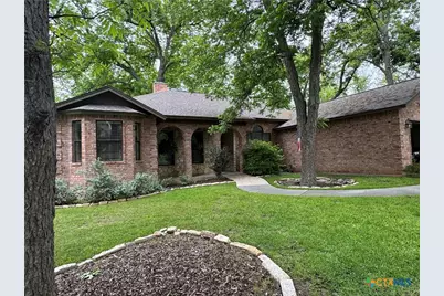 433 Las Brisas Boulevard, Seguin, TX 78155 - Photo 1