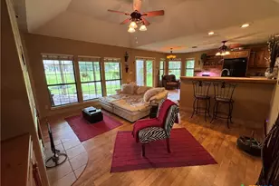 433 Las Brisas Blvd, Seguin, TX 78155 - Photo 13