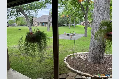 433 Las Brisas Boulevard, Seguin, TX 78155 - Photo 33