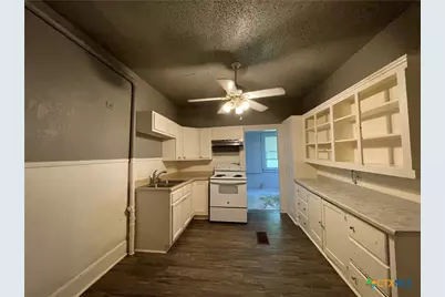 319 N 4th Street, Temple, TX 76501 - Photo 7