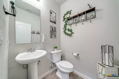1390 Rios Bend Drive, New Braunfels, TX 78130 - Photo 3
