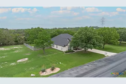 113 Las Brisas Boulevard, Seguin, TX 78155 - Photo 35