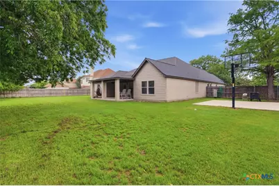 113 Las Brisas Boulevard, Seguin, TX 78155 - Photo 31