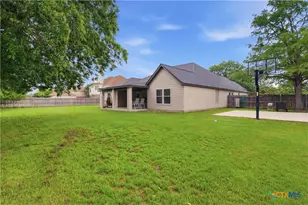 113 Las Brisas Blvd, Seguin, TX 78155 - Photo 31