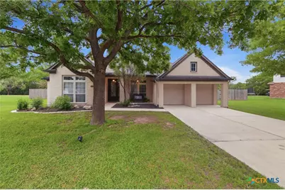 113 Las Brisas Boulevard, Seguin, TX 78155 - Photo 1