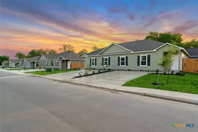404 Trefger Street, Seguin, TX 78155 - Photo 1