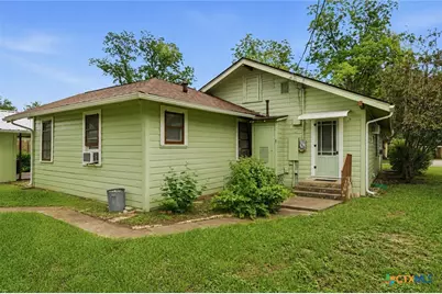 808 E Krezdorn Street, Seguin, TX 78155 - Photo 29