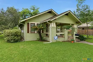 808 E Krezdorn St, Seguin, TX 78155 - Photo 7
