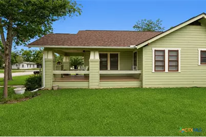 808 E Krezdorn Street, Seguin, TX 78155 - Photo 25