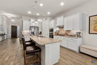 274 Sigel Avenue, New Braunfels, TX 78132 - Photo 11