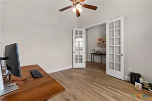 274 Sigel Ave, New Braunfels, TX 78132 - Photo 17