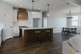 345 Honeycomb, Victoria, TX 77904 - Photo 7
