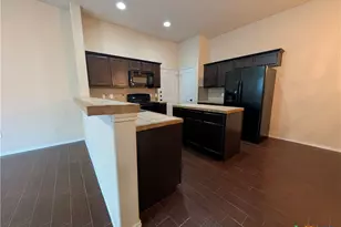 660 Creekside Cir, New Braunfels, TX 78130 - Photo 11