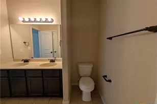 660 Creekside Cir, New Braunfels, TX 78130 - Photo 33