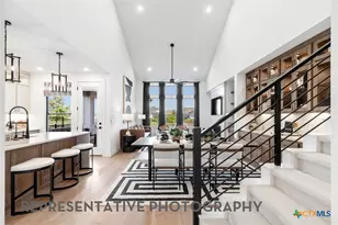 9112 Golden Lion Dr, Austin, TX 78744 - Photo 9