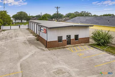 4005 N Navarro Street, Victoria, TX 77901 - Photo 3
